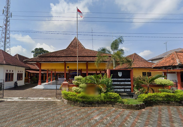 Kantor Camat Gantiwarno